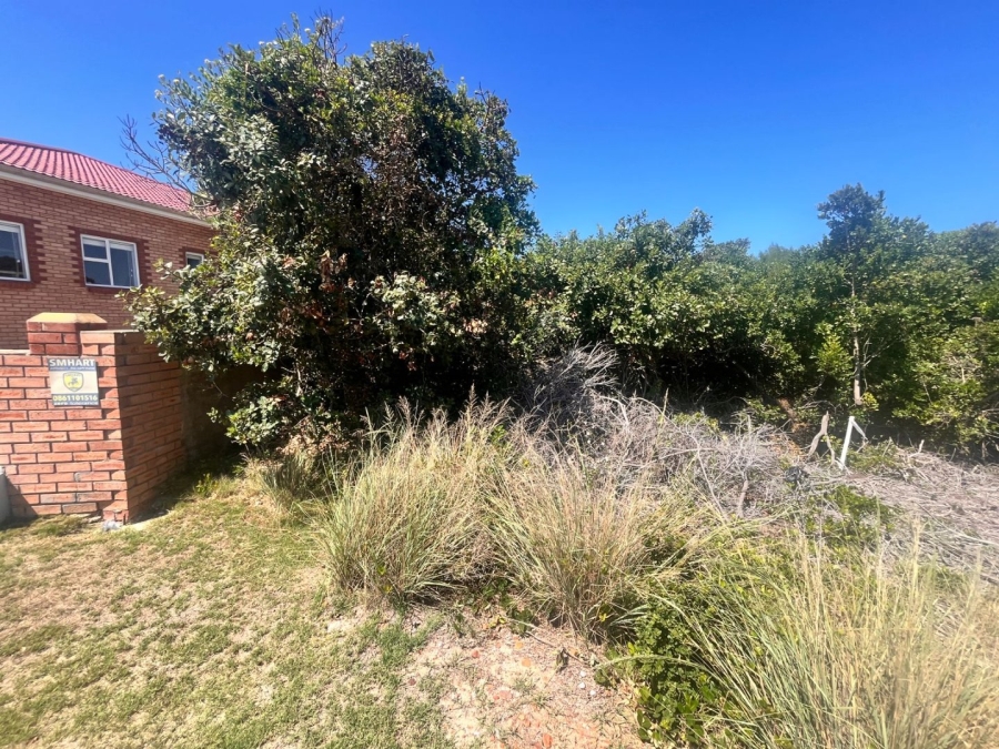  Bedroom Property for Sale in Paradise Beach Eastern Cape
